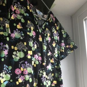 Printed scrub shirt